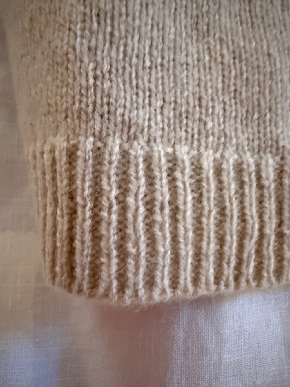 100% CASHMERE Neutral Cropped Crewneck Sweater long sleeved - Picture 10 of 11